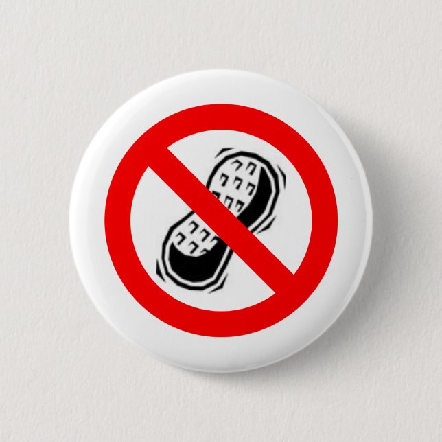 No Peanuts 6 Cm Round Badge (Front)