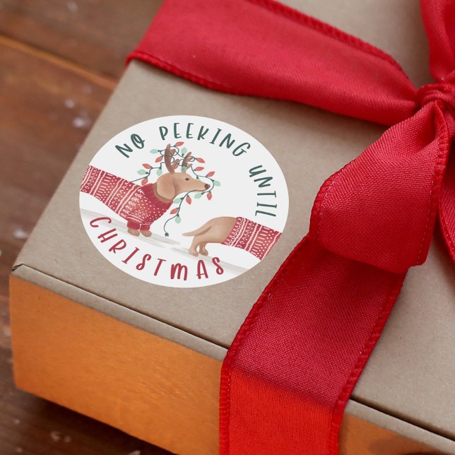 No Peeking Until Christmas | Dachshund Dog Sweater Classic Round Sticker (No Peeking Until Christmas | Dachshund Dog Sweater Classic Round Sticker)
