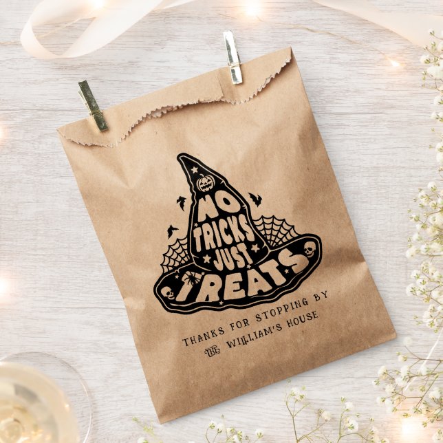 No Tricks Just Treats Halloween Kraft Favour Bag (Clipped)