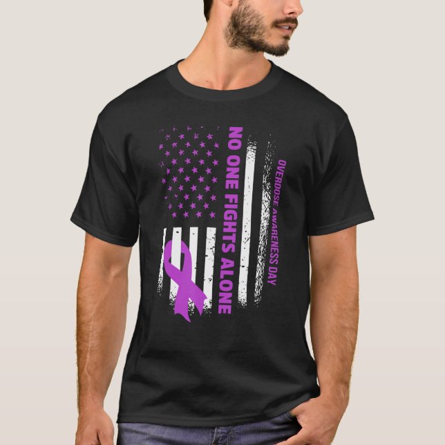 Nobody Fights Overdose Alone USA Flag purple Ribbo T-Shirt (Front)