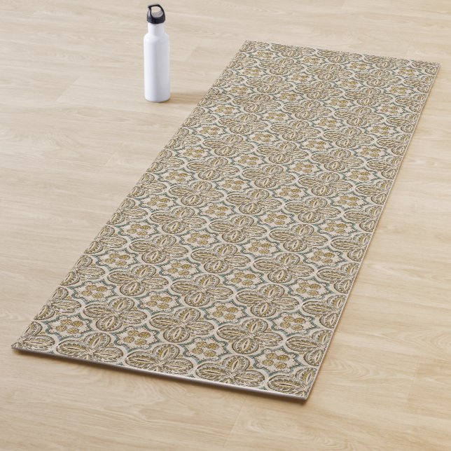 Non-Embellished Batik Square III Yoga Mat (In Situ)