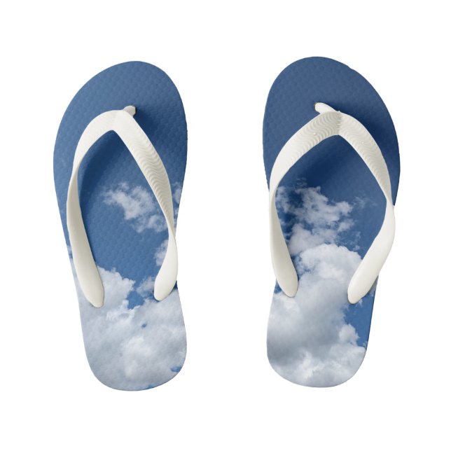 Non matching , white clouds kid's thongs (Footbed)