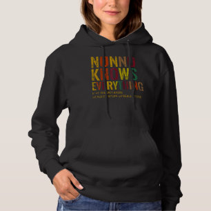 Nonno Knows Everything Grandpa Father's Day Hoodie