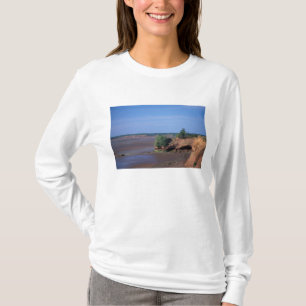 North America, Canada, Nova Scotia, Economy, Bay T-Shirt