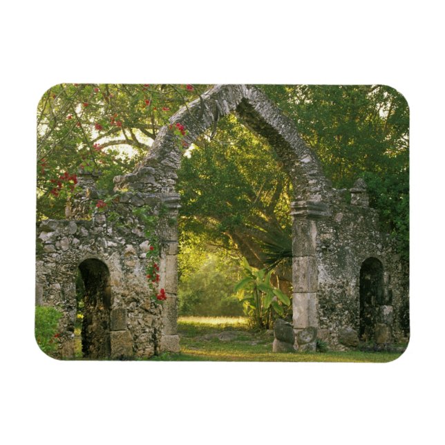 North America, Mexico, Yucatan Peninsula, Magnet (Horizontal)