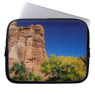 North America, USA, Arizona, Navajo Indian 3 Laptop Sleeve