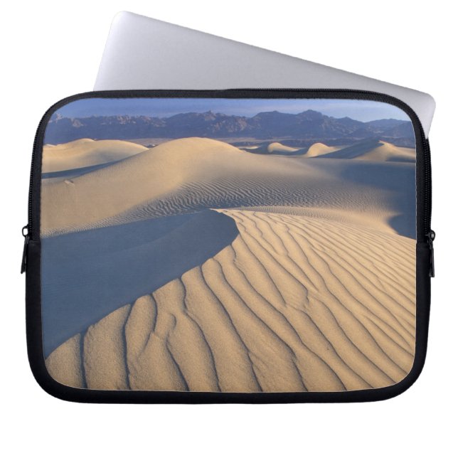 North America, USA, Califorinia, Death Valley 3 Laptop Sleeve (Front)