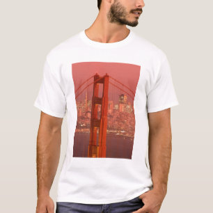 North America, USA, California, San Francisco. T-Shirt