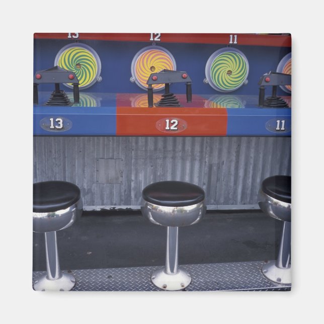 North America, USA, Missouri, St. Louis, Six Magnet (Front)