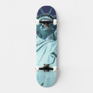 North America, USA, New York, New York City. 7 Skateboard