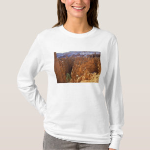 North America, USA, Utah, Bryce Canyon 2 T-Shirt