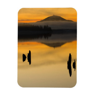 North America, USA, WA, Olympic National Park. Magnet