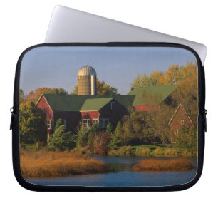 North America, USA, Wisconsin. Red Barn in Laptop Sleeve