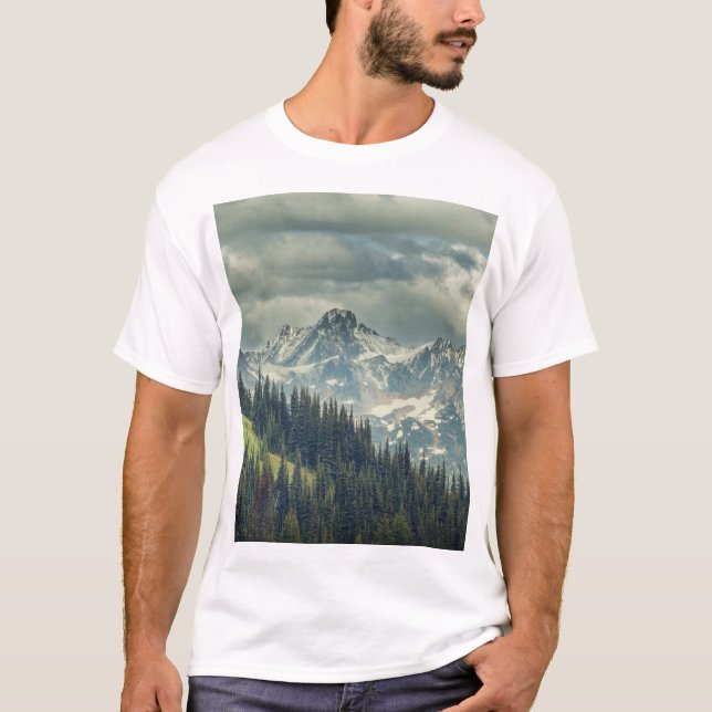 North Cascade: Majestic Mountain Peak. T-Shirt (Front)