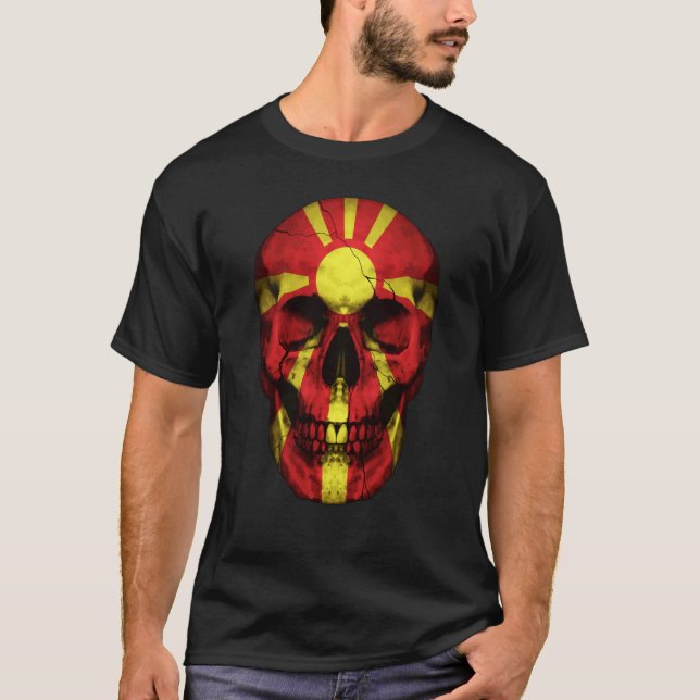 North Macedonia Flag Skull Macedonian Roots Proud  T-Shirt (Front)