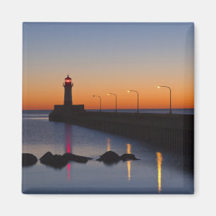 North pier Lighthouse in Duluth, Minnesota, Magnet