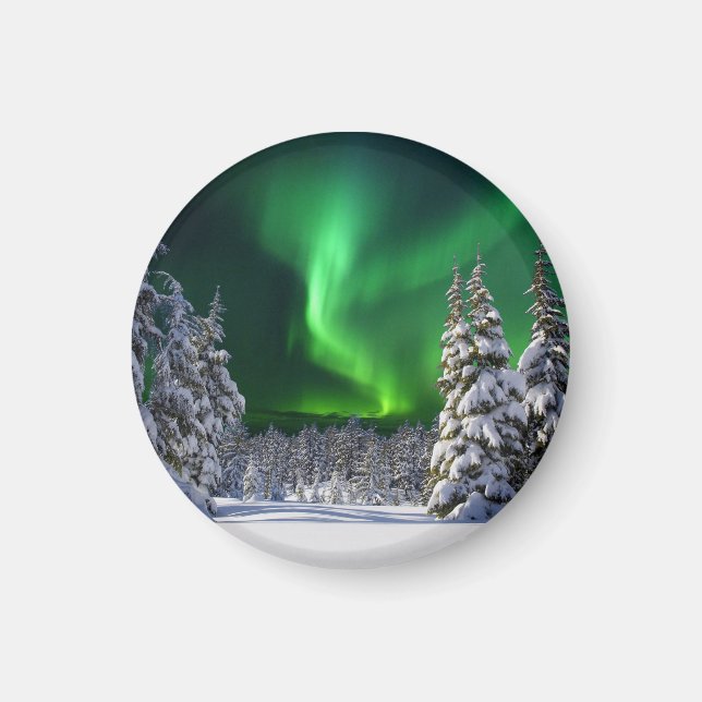 Northern lights during winter magnet (Front)