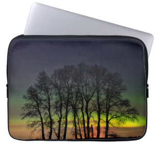 Northern Lights   Manitoba Canada Grande Pointe Laptop Sleeve