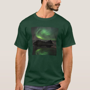 Northern Lights Vestrahorn Beach Hofn, Iceland T-Shirt