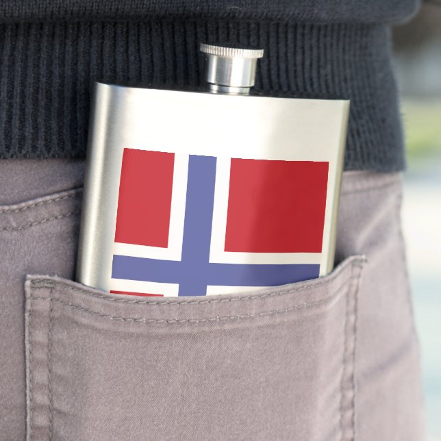Norway flag hip flask (In Situ)