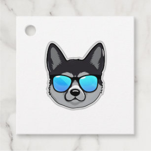 Norwegian Elkhound in Cool Sunglasses Classic T-Sh Favour Tags