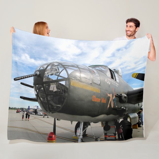 NOSE ART #3 FLEECE BLANKET (In Situ)