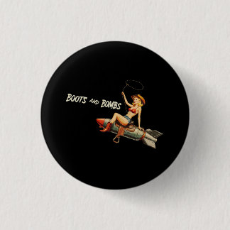 Nose Art Pinup Girl with Lasso 3 Cm Round Badge