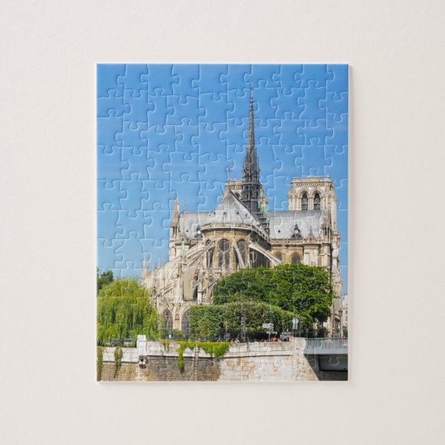 Notre Dame in Paris Jigsaw Puzzle (Vertical)