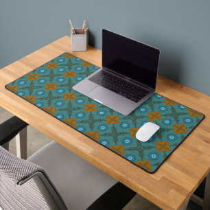 Noughts and Crosses Desk Mat
