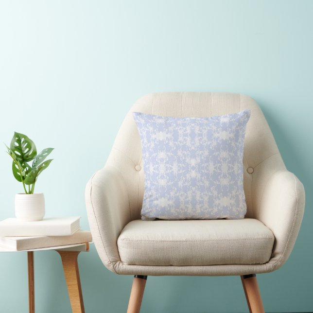 Nuélya – Soft Cloud Blue Decorative Cushion (Chair)