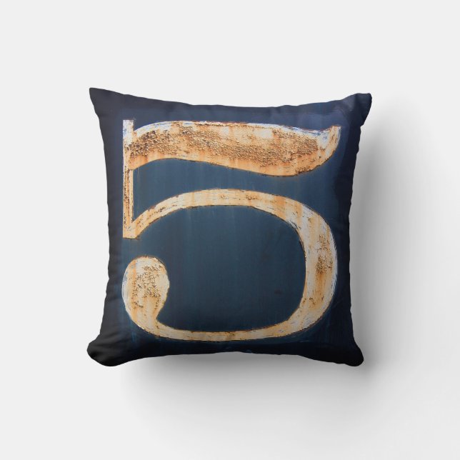 Number 5 cushion (Front)