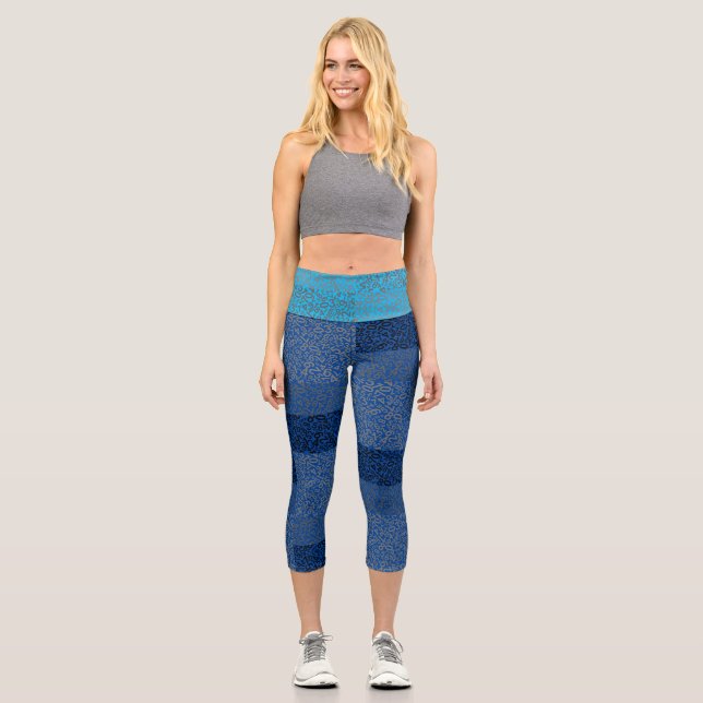 Number pattern 01 w Blue BG Capri Leggings (Front)