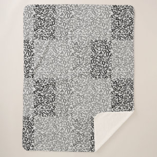Number Pattern 01w. Offwhite BG Sherpa Blanket