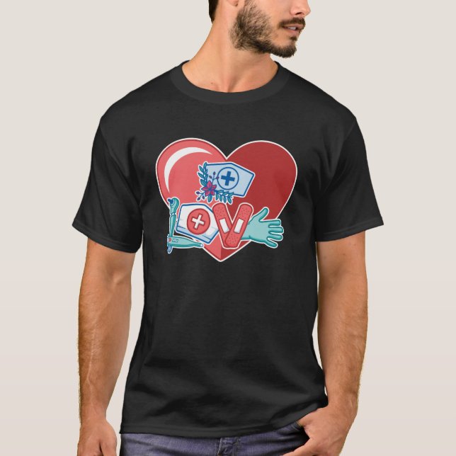 Nurse Love Extreme Care And Love For Patients Medi T-Shirt (Front)