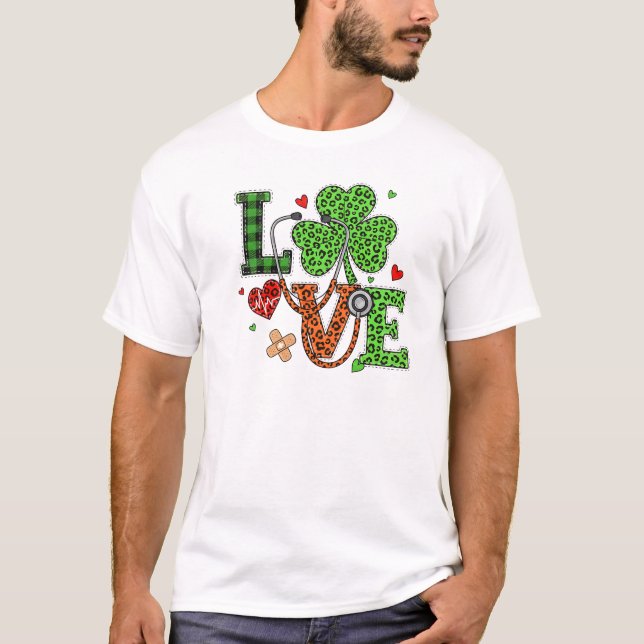 : Nurse Love St Patrick's Day Stethoscope Art T-Shirt (Front)