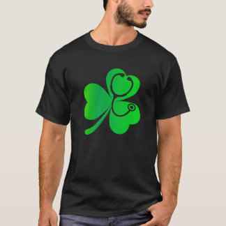 Nurse St Patricks Day Shamrock Lucky Stethoscope N T-Shirt