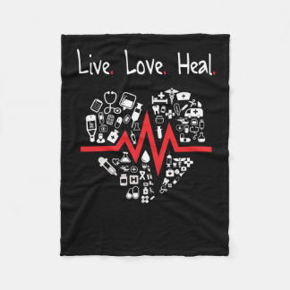 Nurse tee heartbeat - live love heal  Scoop  Fleece Blanket