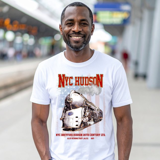 NYC Dreyfuss Hudson Locomotive. American flag T-Shirt (NYC Dreyfuss Hudson Locomotive. 20th Century Limited. Mens Basic T-Shirt)