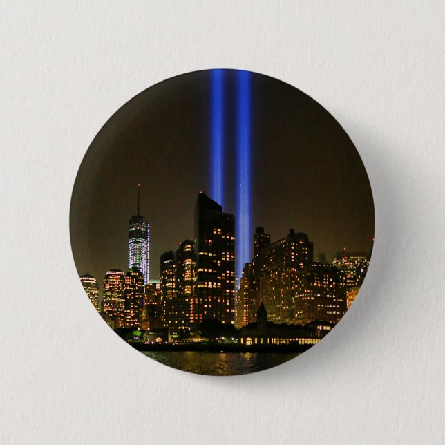 NYC Skyline: WTC  9/11 Tribute In Light 2013 #1 6 Cm Round Badge (Front)