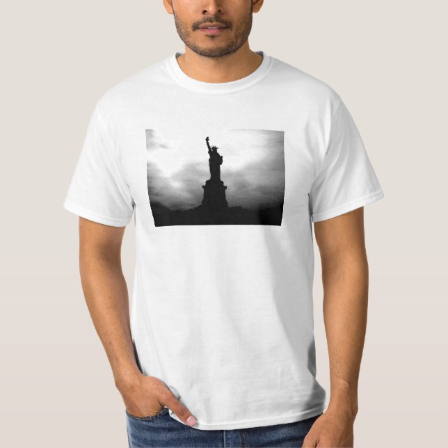 NYC - Statue of Liberty T-Shirt (Front)