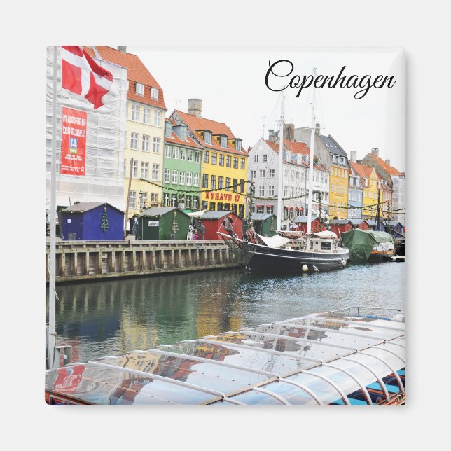 Nyhavn canal in Copenhagen, Danmark Magnet (Front)