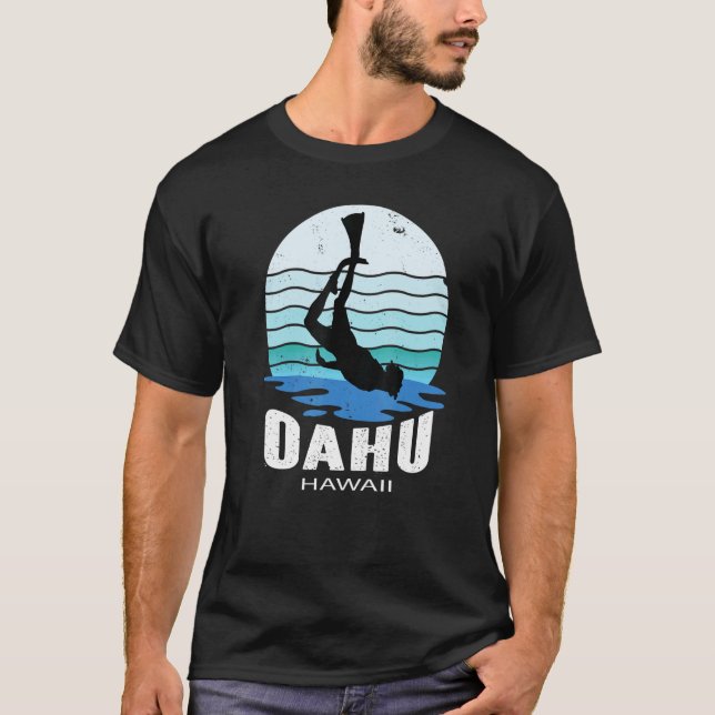 Oahu Hawaii Diving Diver Freediving Underwater Scu T-Shirt (Front)
