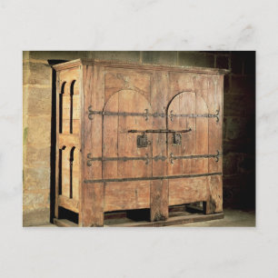 Oak chest of drawers postcard