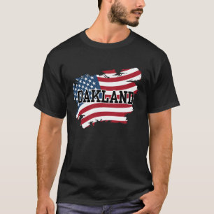 Oakland USA T-Shirt