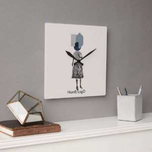 objet_14_une femme_1 square wall clock