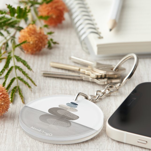 objet_7_layer acrylic key ring (Front Right)