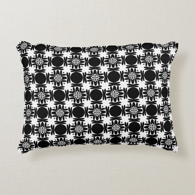 Obsidian Medallion Decorative Cushion (Front)