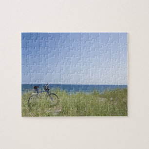 Ocean and horizon with clear blue sky jigsaw puzzle