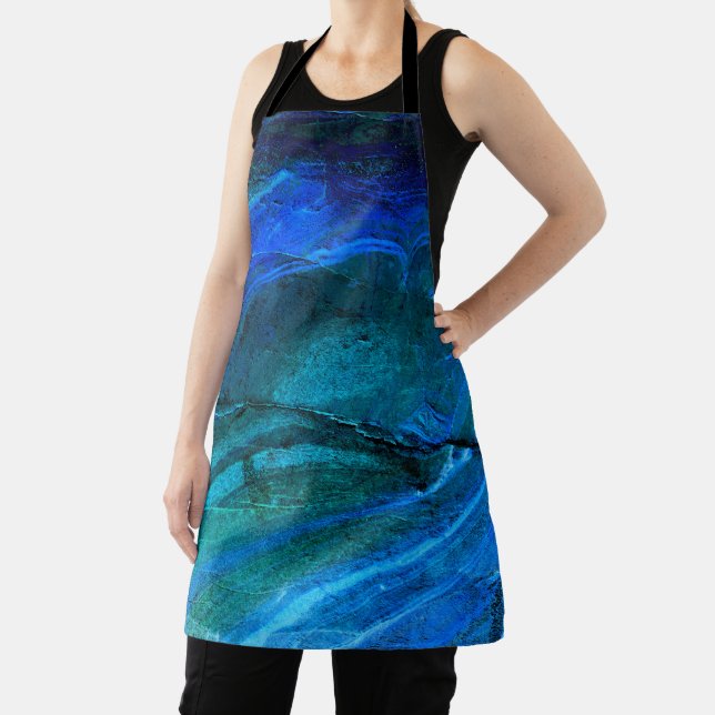 Ocean Carved Stone  Apron (Insitu)