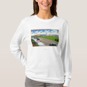 Ocean Park View of Boats Arriving at Harbour T-Shirt